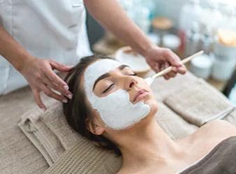 Kosmetik prosedurlardan sonra dərinin yenilənməsi